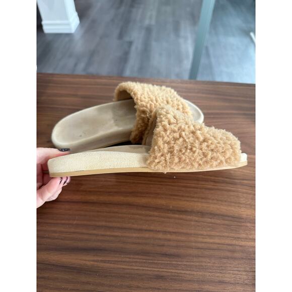 Jenni Kayne Shearling Slide Slippers Size 38(8) - Picture 6 of 9